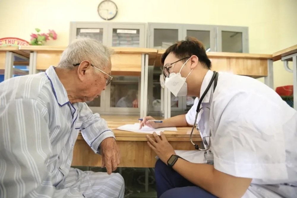 Đẩy mạnh truyền thông Chương trình mục tiêu quốc gia về chăm sóc sức khỏe, dân số và phát triển giai đoạn 2026-2035 - ảnh 1