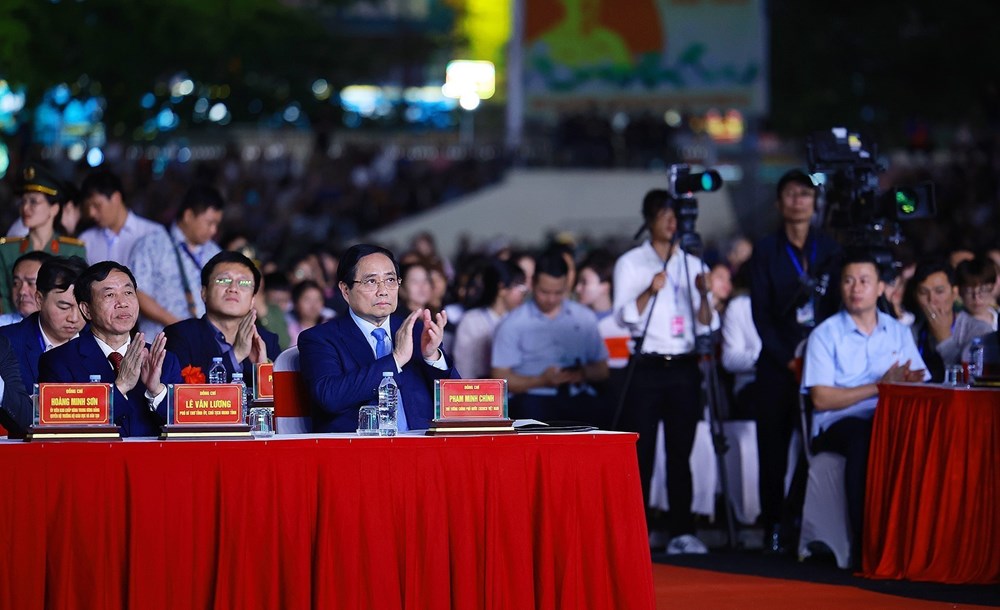 Thủ tướng Phạm Minh Chính dự lễ khai mạc Lễ hội Hoa Ban năm 2026 - ảnh 2