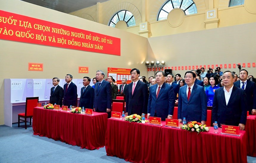 Tổng Bí thư Tô Lâm và các đồng chí lãnh đạo Đảng, Nhà nước thực hiện quyền cử tri - ảnh 2