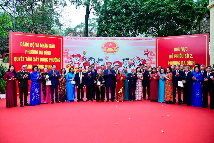 Tổng Bí thư Tô Lâm và các đồng chí lãnh đạo Đảng, Nhà nước thực hiện quyền cử tri - ảnh 4