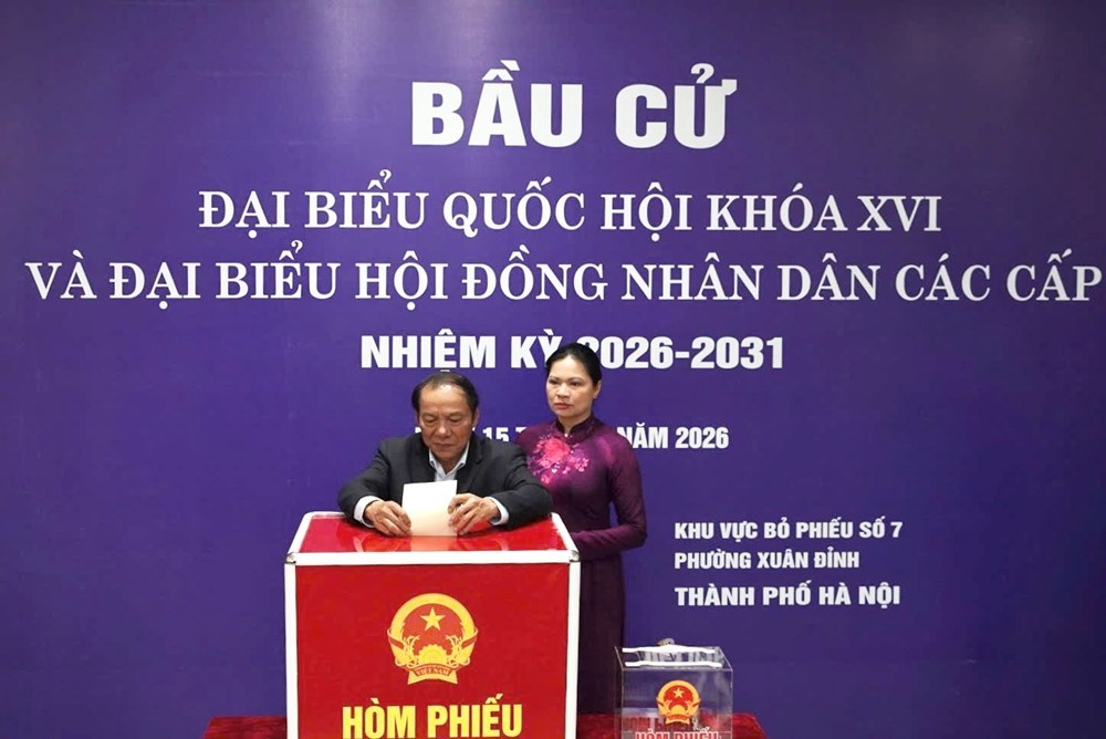 Tổng Bí thư Tô Lâm và các đồng chí lãnh đạo Đảng, Nhà nước thực hiện quyền cử tri - ảnh 13