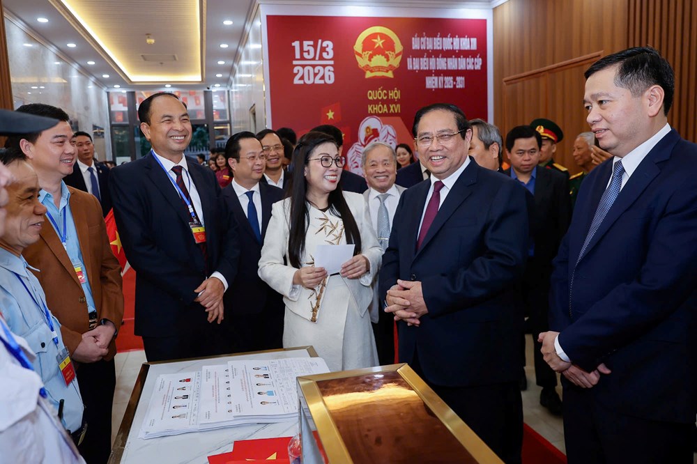 Tổng Bí thư Tô Lâm và các đồng chí lãnh đạo Đảng, Nhà nước thực hiện quyền cử tri - ảnh 9