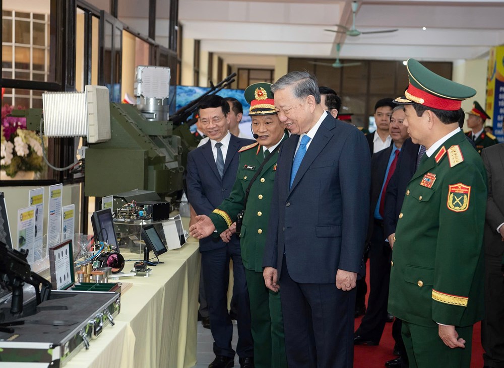 Tổng Bí thư Tô Lâm thăm và làm việc với Học viện Kỹ thuật quân sự - ảnh 2