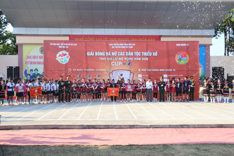 Đak Đoa lên ngôi vô địch Giải bóng đá nữ các dân tộc thiểu số Gia Lai 2026 - ảnh 3