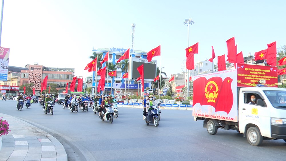 Liên hoan Tuyên truyền lưu động toàn quốc chào mừng thành công Đại hội Đảng và bầu cử Quốc hội, HĐND các cấp - ảnh 1