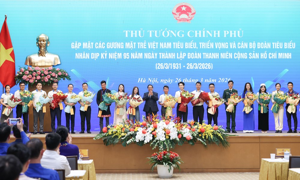Thủ tướng gặp mặt các gương mặt trẻ tiêu biểu, triển vọng và cán bộ đoàn tiêu biểu - ảnh 3
