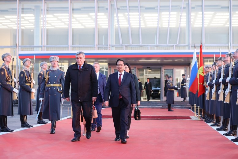 Nga xem xét miễn thị thực cho công dân Việt Nam - ảnh 3