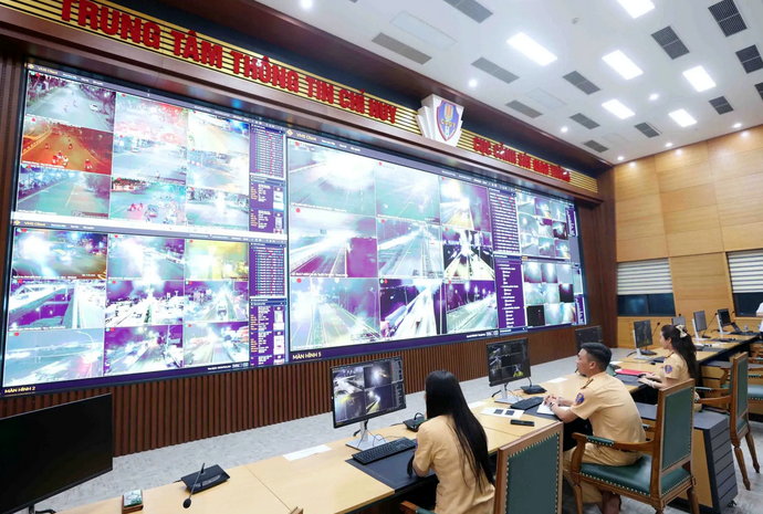 Thí điểm mô hình camera giám sát an ninh, xử lý vi phạm giao thông kết nối dữ liệu dân cư - ảnh 1