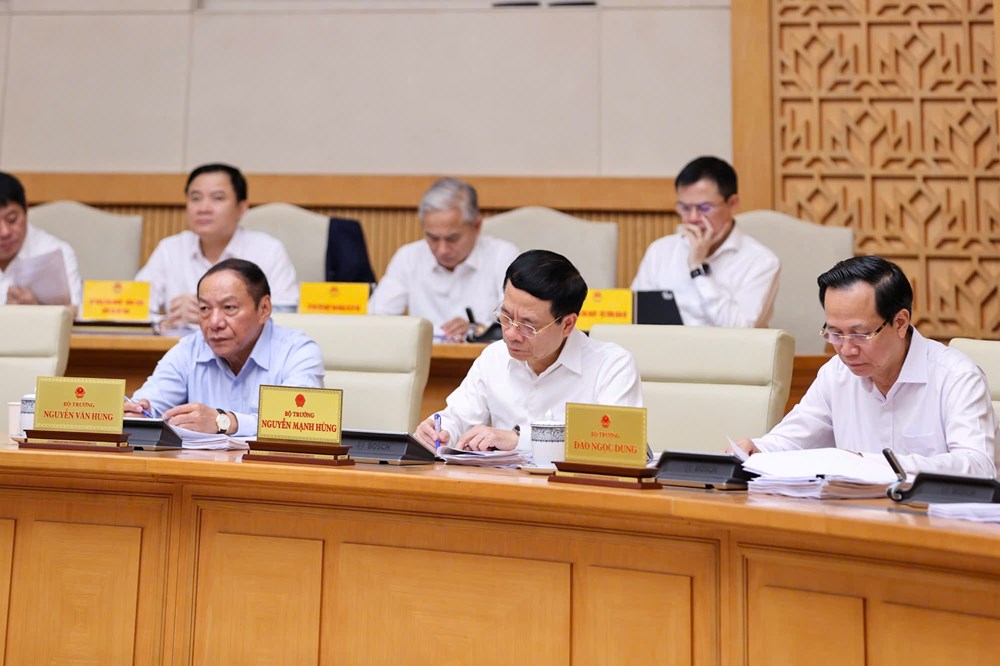 Thủ tướng chủ trì phiên họp thường kỳ và Hội nghị trực tuyến Chính phủ với địa phương - ảnh 3