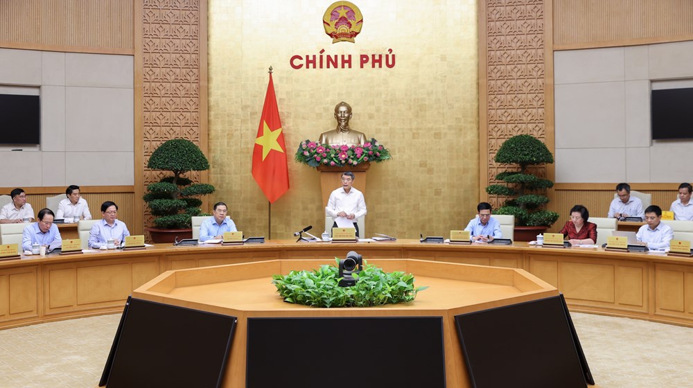 Thủ tướng Lê Minh Hưng: Khẩn trương bắt tay ngay vào công việc, xử lý hiệu quả các nhiệm vụ vừa cấp bách, vừa lâu dài - ảnh 1