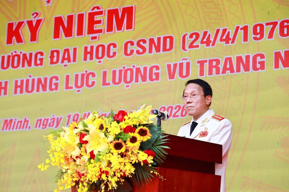 Trường Đại học Cảnh sát nhân dân đón nhận Danh hiệu Anh hùng lực lượng vũ trang nhân dân - ảnh 3