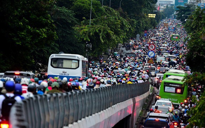 Nghiêm cấm tăng giá vé tàu xe bất hợp lý dịp 30.4-1.5 - ảnh 1