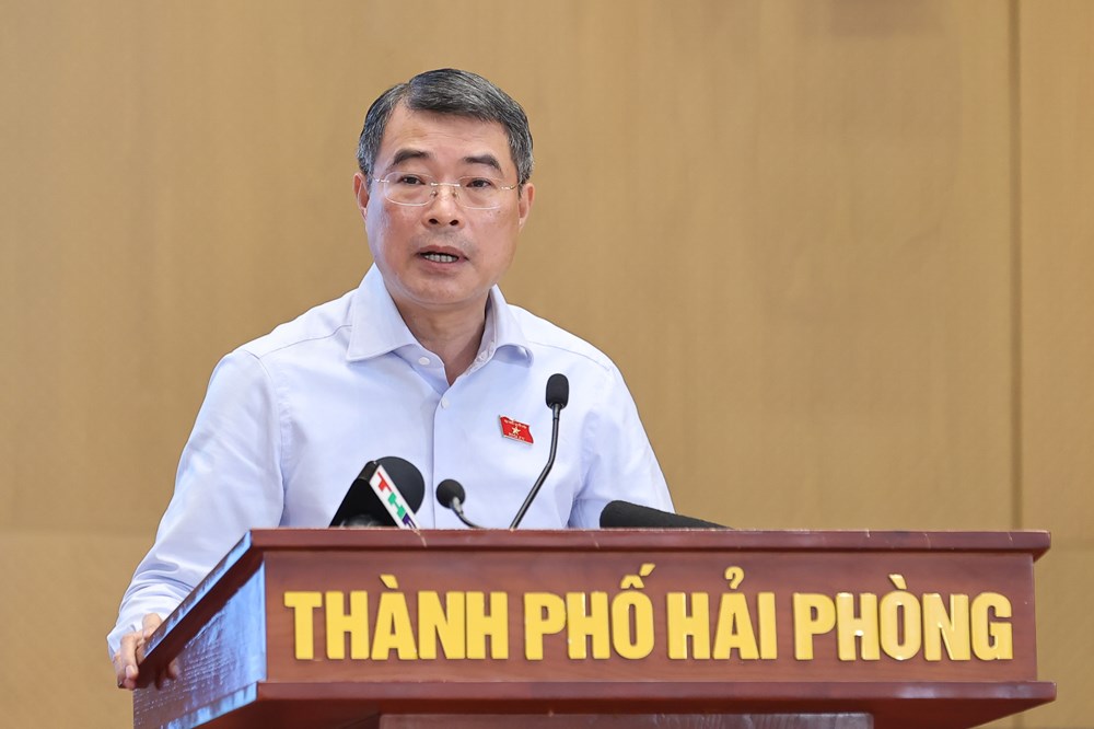 Thủ tướng: Việt Nam là một bến đỗ an toàn và tin cậy giữa một thế giới đầy biến động và rủi ro - ảnh 2