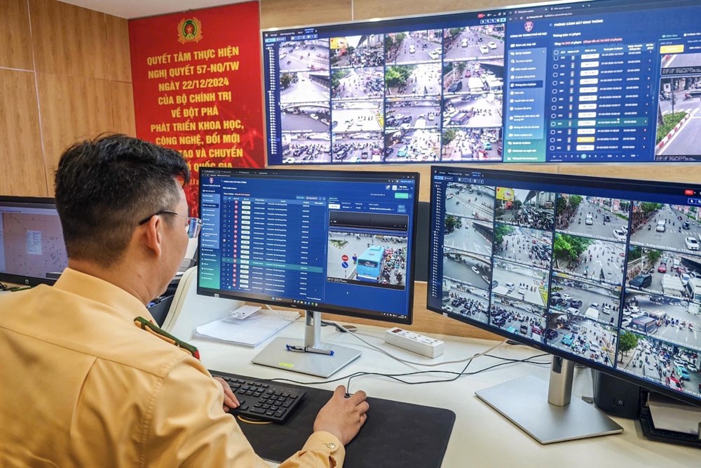 Hà Nội: "Mắt thần" AI phát hiện gần 1.000 trường hợp vi phạm giao thông trong 4 ngày nghỉ lễ  - ảnh 1