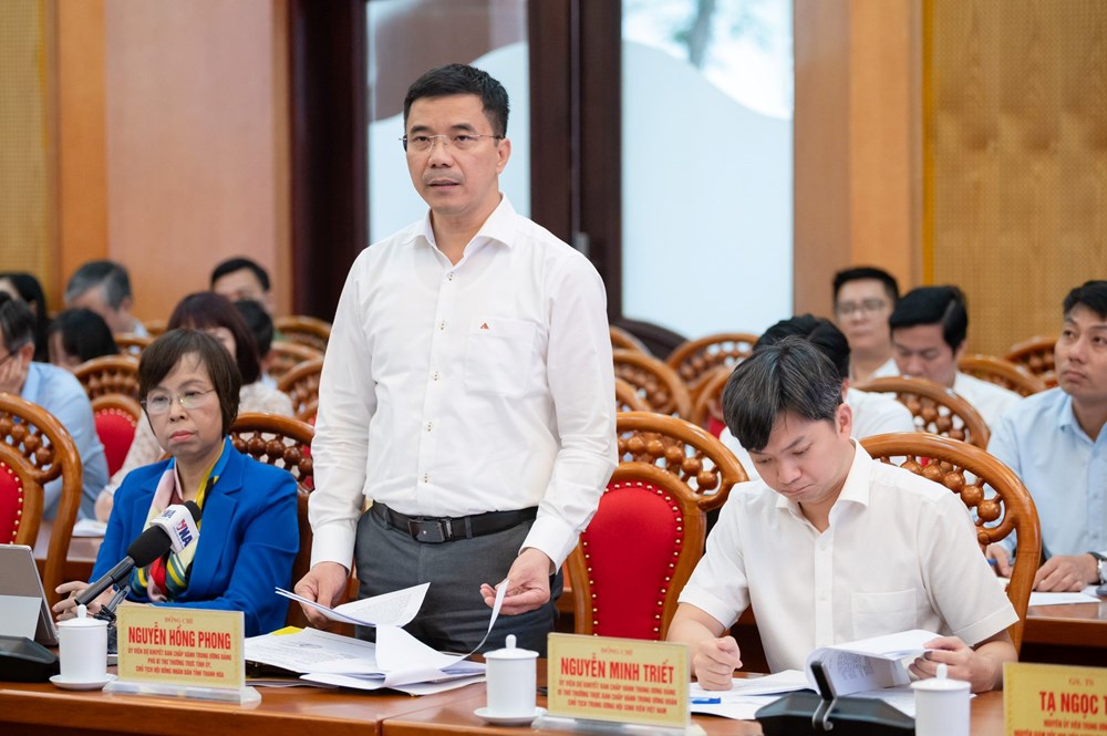 Tăng cường công tác tư tưởng của Đảng trong bối cảnh chuyển đổi số - ảnh 3