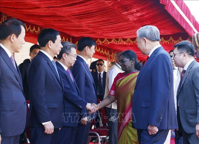 Lễ đón chính thức Tổng Bí thư, Chủ tịch nước Tô Lâm thăm cấp Nhà nước Cộng hòa Ấn Độ - ảnh 9