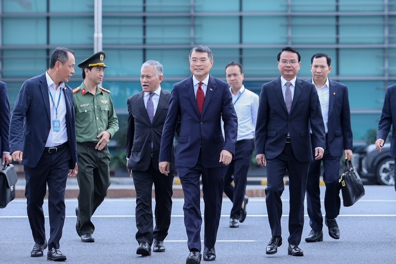 Thủ tướng Chính phủ Lê Minh Hưng lên đường dự Hội nghị Cấp cao ASEAN  - ảnh 2