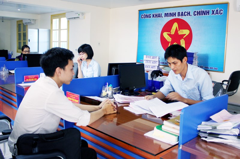 Thủ tướng Chính phủ yêu cầu trước ngày 20.5, các Bộ hoàn thành phân cấp, cắt giảm, đơn giản hóa TTHC, điều kiện kinh doanh  - ảnh 1