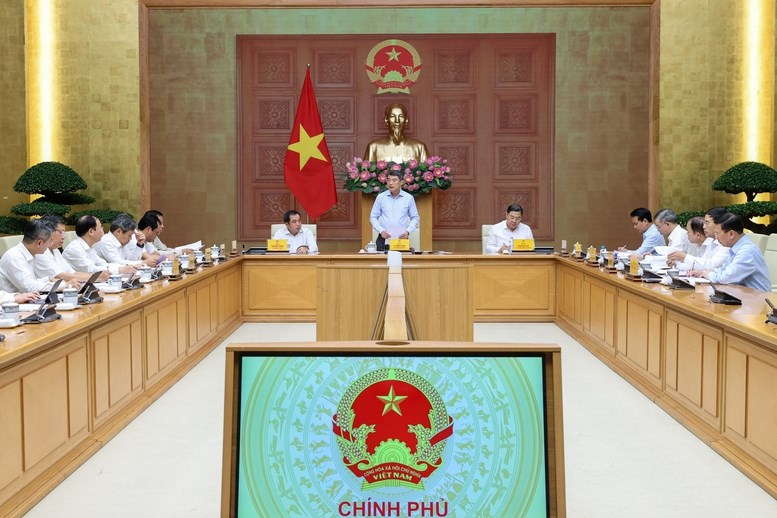 Yêu cầu phải chuyển mạnh tư duy về nhà ở, Thủ tướng nêu 5 nhóm nhiệm vụ, giải pháp quan trọng - ảnh 1