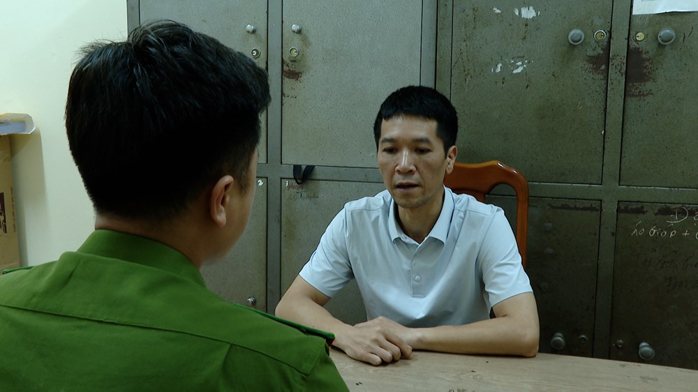 Tham ô tài sản, nhóm nhân viên tại điểm di tích Tam Thanh bị khởi tố - ảnh 2