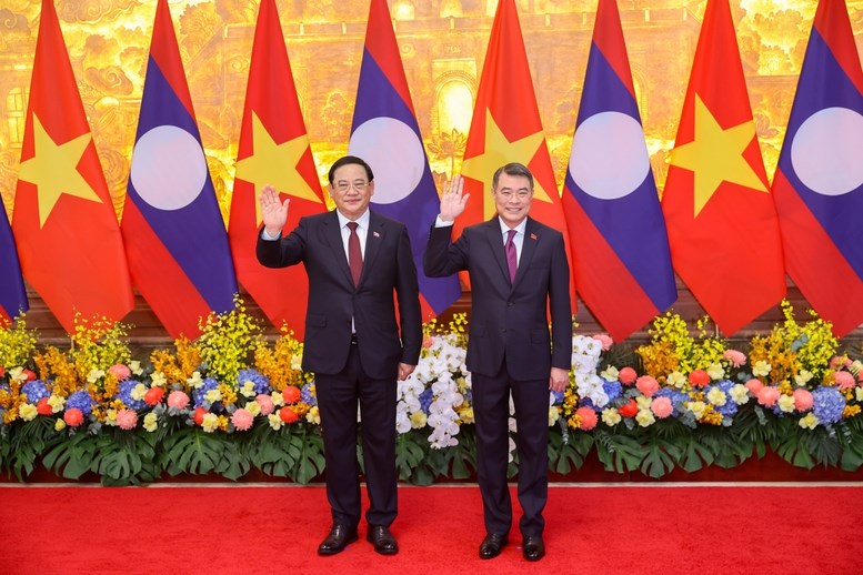Thủ tướng Lê Minh Hưng chủ trì lễ đón chính thức Thủ tướng CHDCND Lào - ảnh 4