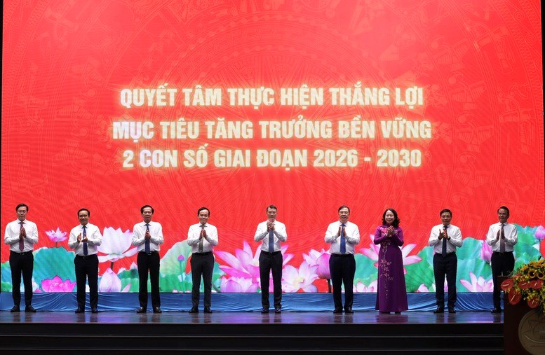 Thủ tướng phát động Phong trào thi đua quyết tâm thực hiện thắng lợi mục tiêu tăng trưởng bền vững '2 con số' - ảnh 3
