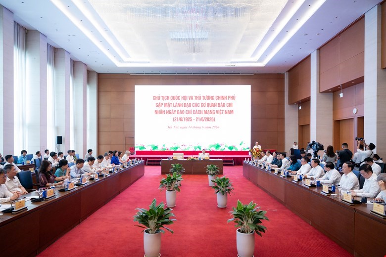 Thủ tướng Chính phủ, Chủ tịch Quốc hội gặp mặt lãnh đạo các cơ quan báo chí - ảnh 5