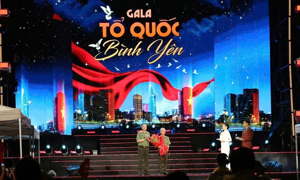 Tổ quốc bình yên: Tri ân những người anh hùng của những chiến công thầm lặng - ảnh 3