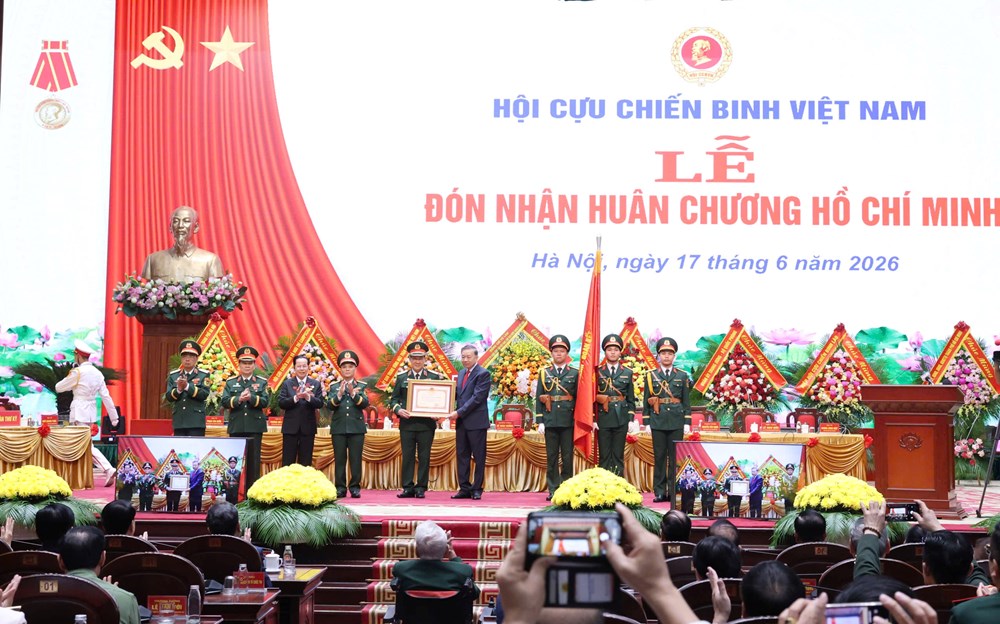 Tổng Bí thư, Chủ tịch nước Tô Lâm trao Huân chương Hồ Chí Minh tặng Hội Cựu chiến binh Việt Nam - ảnh 4