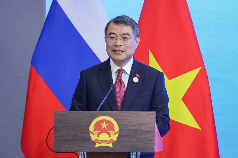 Thủ tướng Lê Minh Hưng gặp mặt các cơ quan đại diện và cộng đồng người Việt Nam tại Liên bang Nga - ảnh 1