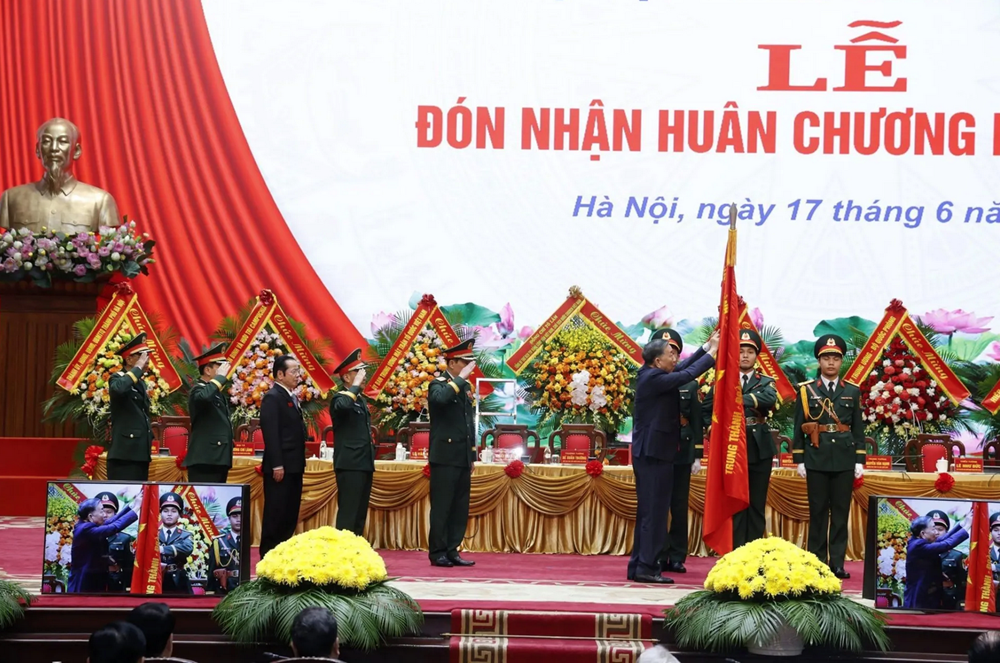 Tổng Bí thư, Chủ tịch nước Tô Lâm trao Huân chương Hồ Chí Minh tặng Hội Cựu chiến binh Việt Nam - ảnh 3