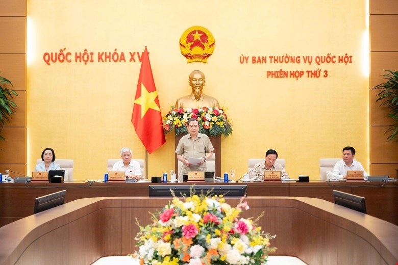 Chủ tịch Quốc hội: Chấm dứt tình trạng luật đã có hiệu lực nhưng văn bản hướng dẫn chậm ban hành - ảnh 1
