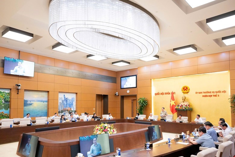 Chủ tịch Quốc hội: Chấm dứt tình trạng luật đã có hiệu lực nhưng văn bản hướng dẫn chậm ban hành - ảnh 2