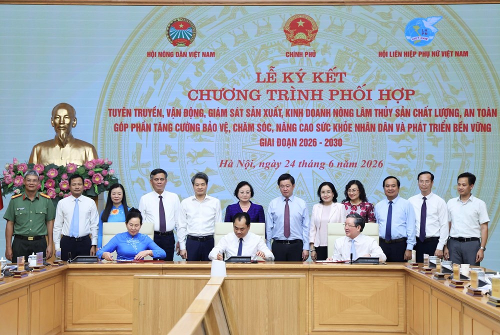 Dẫn dắt, hỗ trợ, đồng hành cùng nông dân về an toàn thực phẩm - ảnh 1