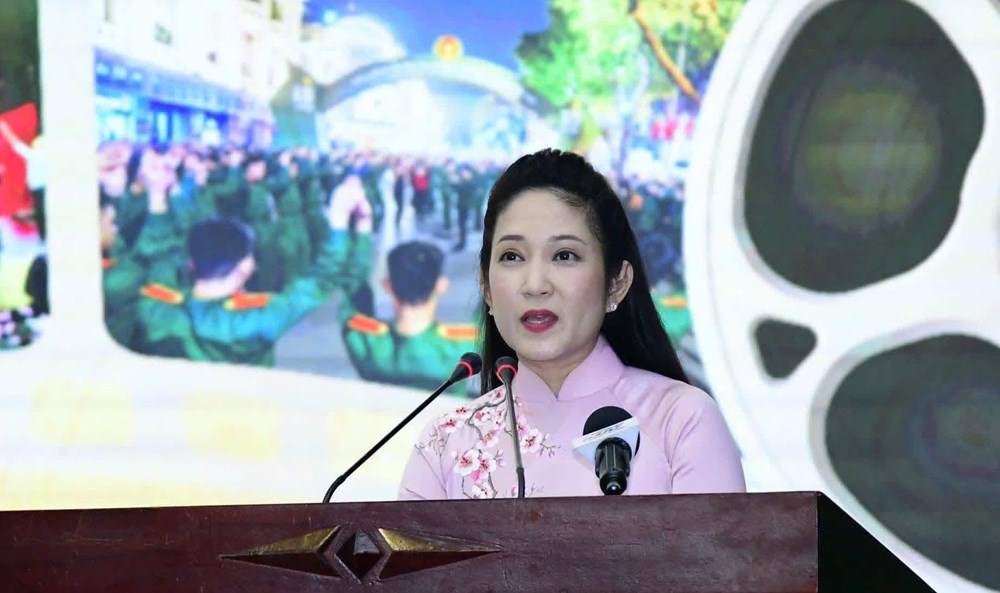 Đại tướng Nguyễn Trọng Nghĩa chủ trì gặp mặt đại biểu văn nghệ sĩ khu vực phía Nam - ảnh 4