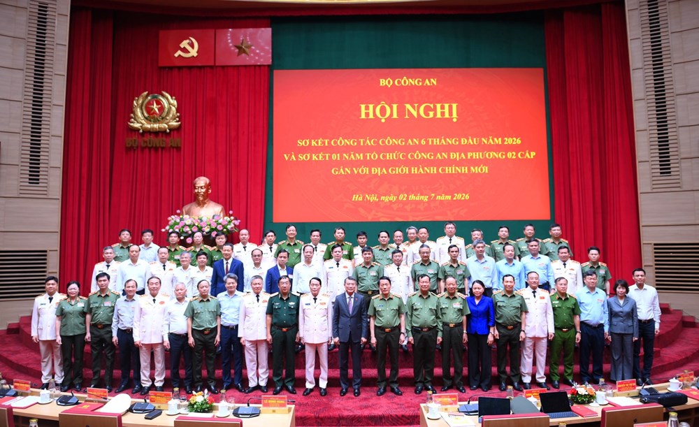Thủ tướng: Lực lượng CAND bảo vệ niềm tin của nhân dân, khát vọng phát triển của dân tộc - ảnh 3