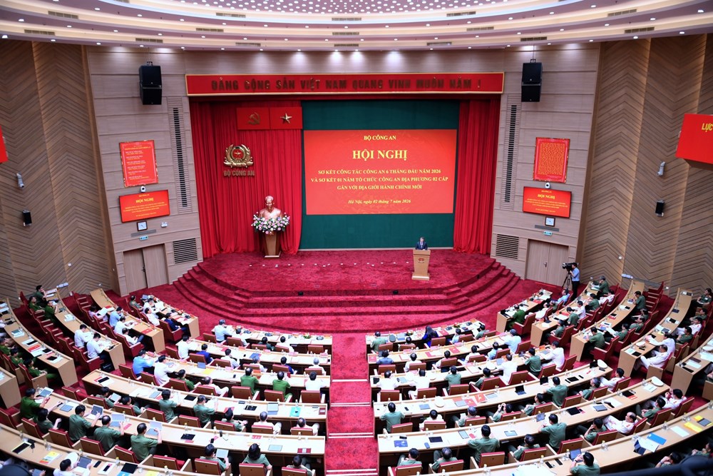 Thủ tướng: Lực lượng CAND bảo vệ niềm tin của nhân dân, khát vọng phát triển của dân tộc - ảnh 2