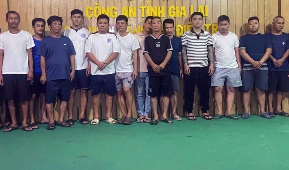 Khởi tố 16 đối tượng trong đường dây cá độ bóng đá hơn 100 tỉ đồng - ảnh 1