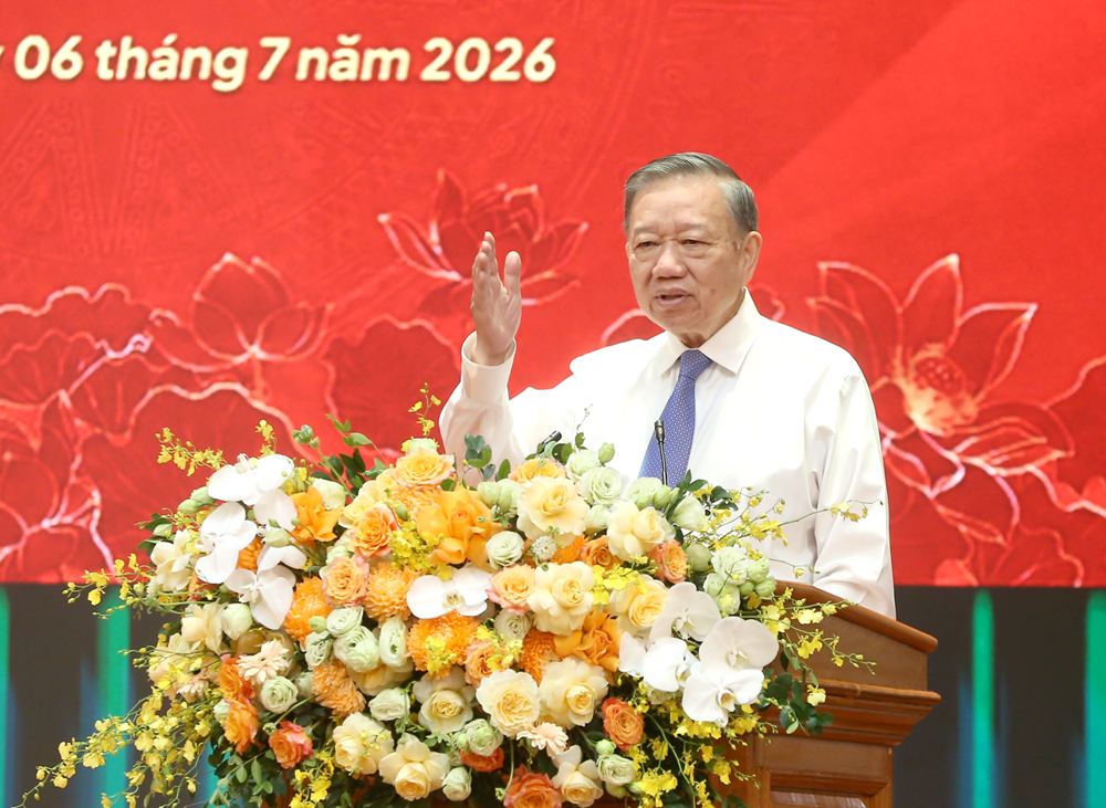 Tổng Bí thư, Chủ tịch nước Tô Lâm thăm và làm việc với Trung tâm Kỹ thuật nghiệp vụ Bộ Công an - ảnh 3