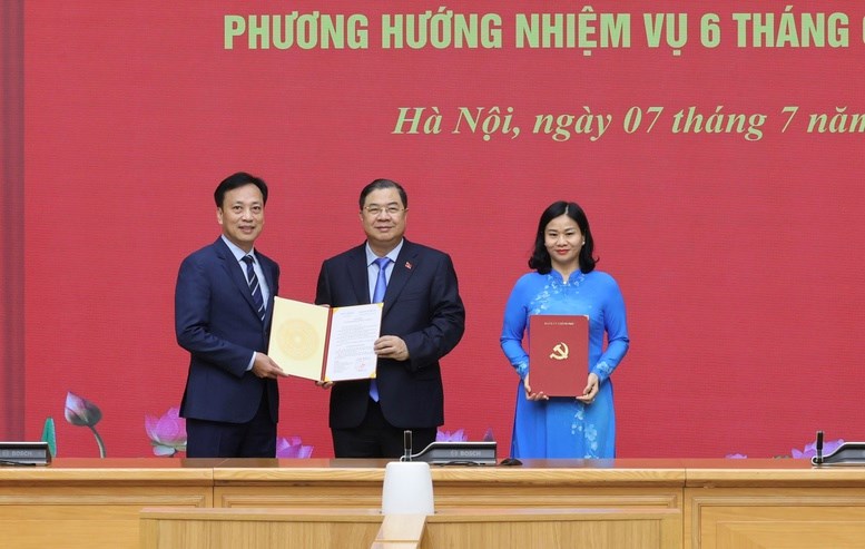 Công bố quyết định thành lập cơ quan Đảng ủy Chính phủ - ảnh 1