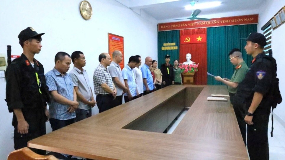 Tham ô gần 7 tỉ tiền công đức tại di tích đền Bắc Lệ, hai Phó Chủ tịch xã cùng 10 thuộc cấp bị khởi tố - ảnh 1