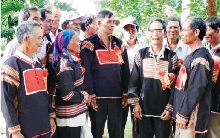Tiêu chí, đối tượng, điều kiện và chính sách cho người có uy tín trong vùng đồng bào dân tộc thiểu số - ảnh 1
