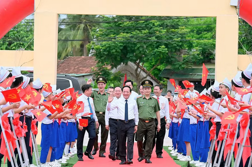 Trưởng Ban Tuyên giáo Trung ương Trịnh Văn Quyết dự Ngày hội Toàn dân bảo vệ an ninh Tổ quốc tại Gia Lai - ảnh 1
