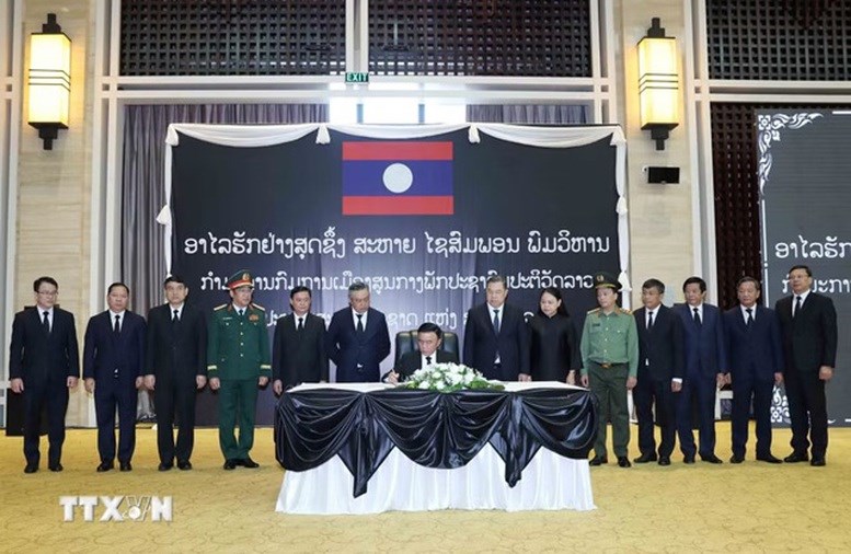 Thường trực Ban Bí thư Trần Cẩm Tú dự Lễ truy điệu đồng chí Saysomphone Phomvihane, Chủ tịch Quốc hội Lào - ảnh 2