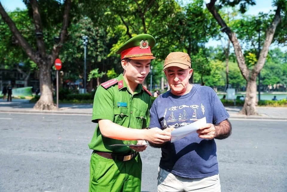 Mô hình Kiosk “Trạm Cảnh sát thông minh” đầu tiên trên cả nước có gì đặc biệt? - ảnh 5