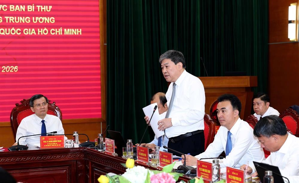 Thường trực Ban Bí thư Trần Cẩm Tú: Tăng cường rèn luyện tính Đảng, văn hóa Đảng và bản lĩnh chính trị cho học viên Trường Đảng - ảnh 4