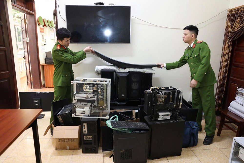 Từ vụ án “Xôi Lạc TV”, Công an khuyến cáo 5 nội dung quan trọng đối với doanh nghiệp, hộ kinh doanh  - ảnh 1