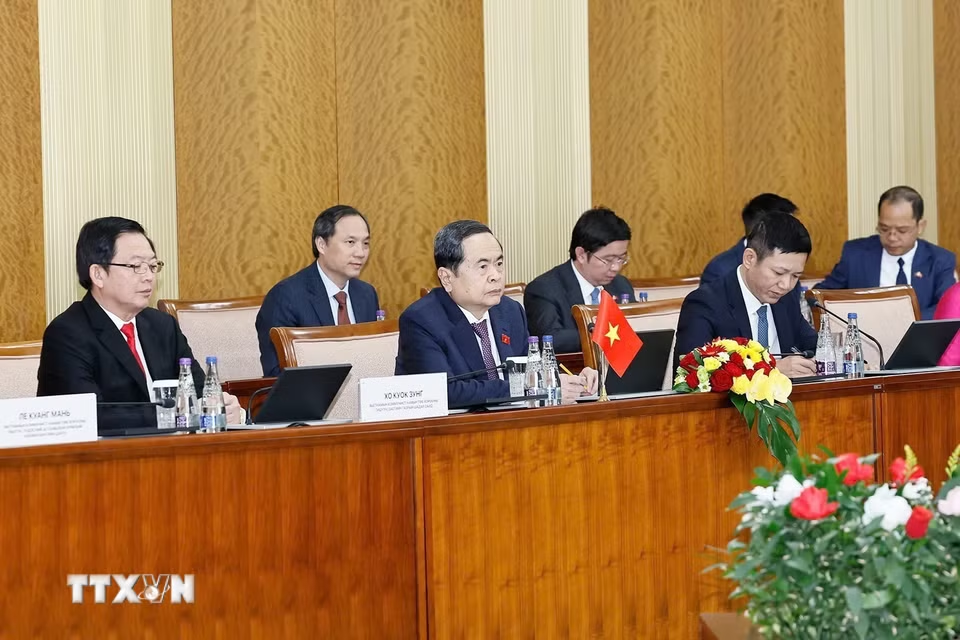 Chủ tịch Quốc hội Trần Thanh Mẫn hội đàm với Chủ tịch Quốc hội Mông Cổ - ảnh 2