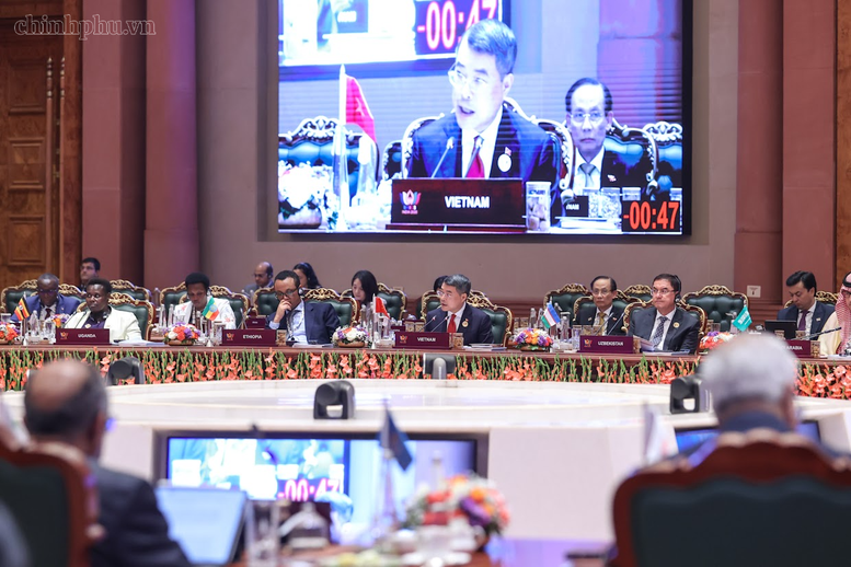 Thủ tướng đề xuất ba định hướng quan trọng tại Hội nghị thượng đỉnh BRICS - ảnh 2