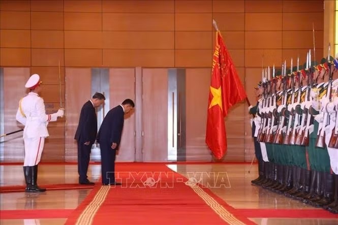 Tổng Bí thư, Chủ tịch nước Tô Lâm chủ trì Lễ đón chính thức Nhà vua Vương quốc Thái Lan và Hoàng hậu - ảnh 1